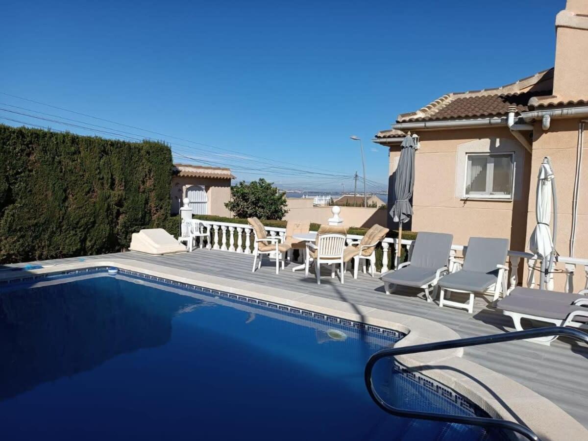 Quaint Ground Floor Apartment With Pool Lb1 Torrevieja Zewnętrze zdjęcie